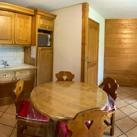 Apartment Aux Saisies - 3 Pieces, 6 Pers, Parking Et Piscine Inclus - Fr-1-293-345 *